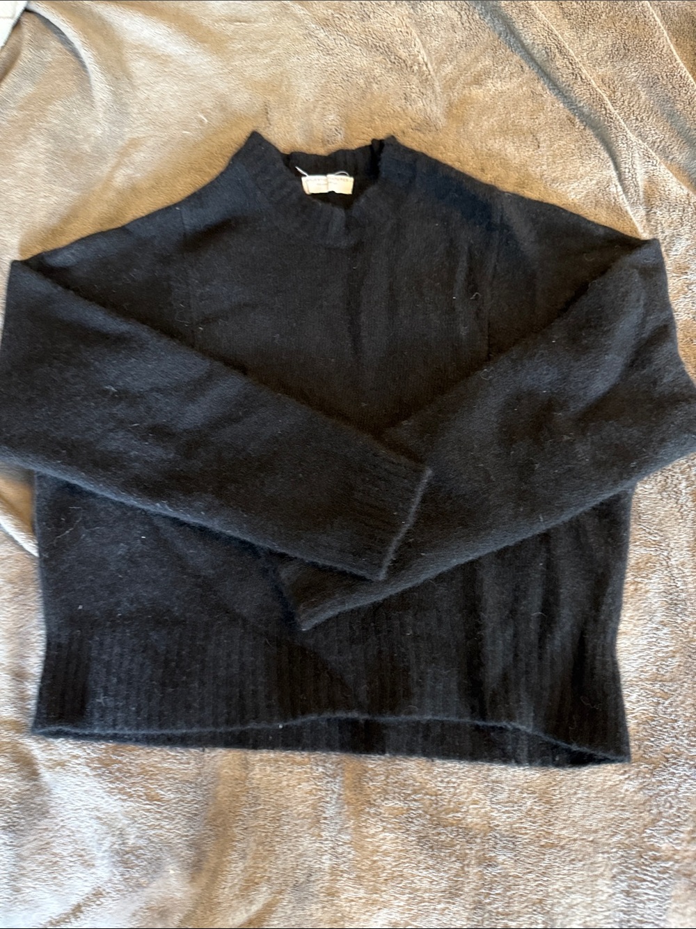 Majestic Filatures Cashmere Sweater